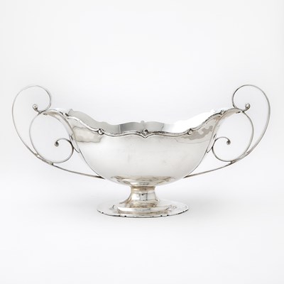 Lot 153 - Edward VII Sterling Silver Centerpiece Bowl