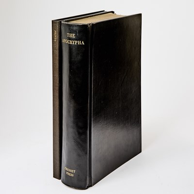 Lot 125 - The deluxe edition of the Cresset Press Apocrypha