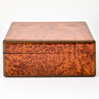 Lot 171 - Dunhill Burl-Walnut Cigar Box