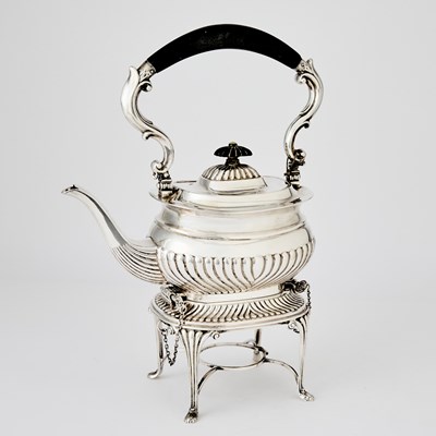 Lot 129 - George V Sterling Silver Tea and Coffee Service