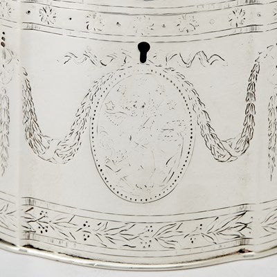 Lot 113 - Victorian Sterling Silver Tea Caddy