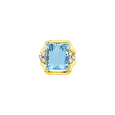 Lot 166 - White Gold, Aquamarine and Diamond Ring with Andrew Clunn Gold Jacket