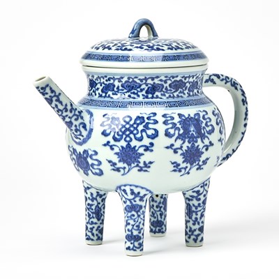 Lot 77 - A Chinese Blue And White Porcelain Kettle and Cover