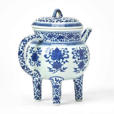 Lot 77 - A Chinese Blue And White Porcelain Kettle and Cover