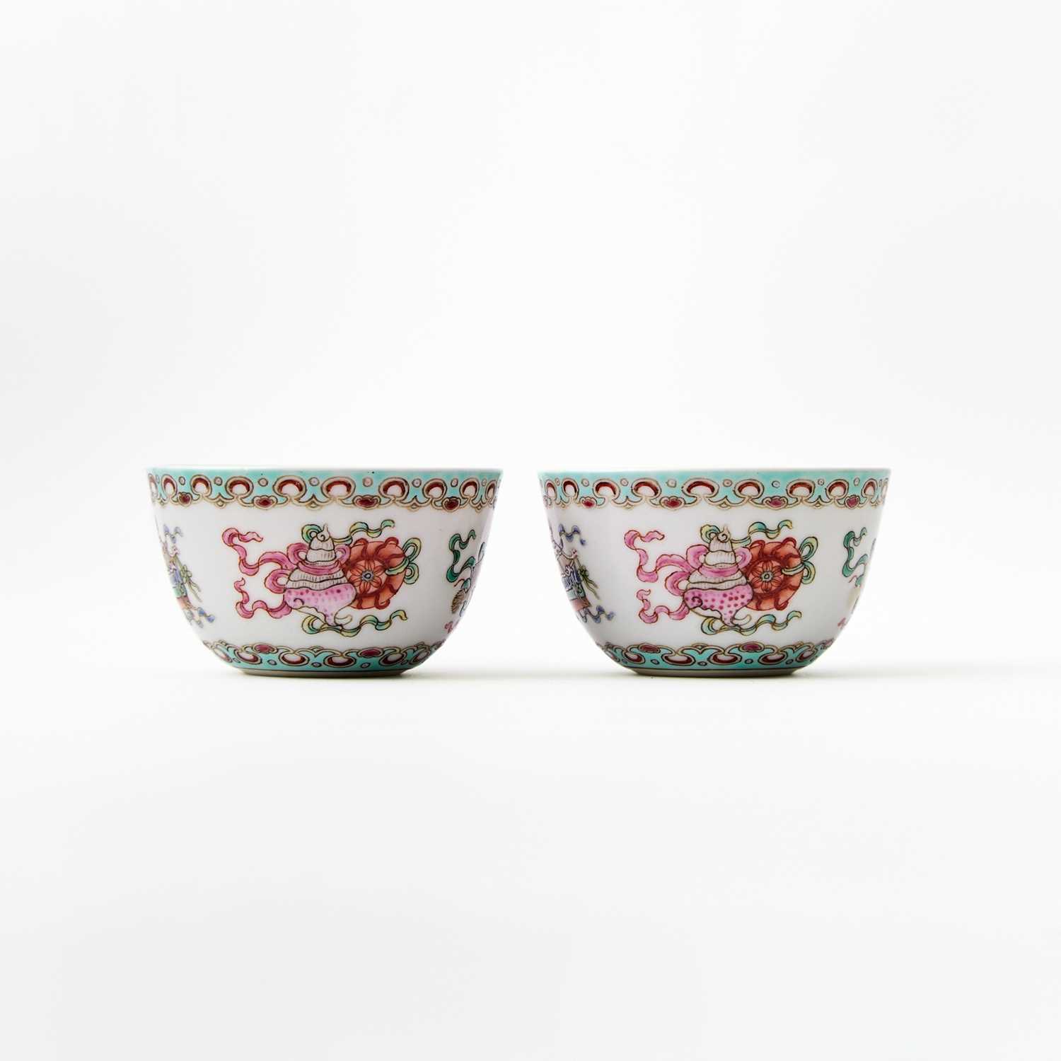 Lot 93 - A Pair of Chinese Famille Rose Porcelain Cups