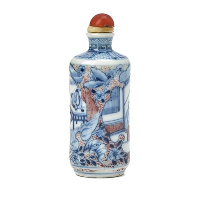 Lot 6 - A Chinese Blue and Copper Red Porcelain Snuff Bottle