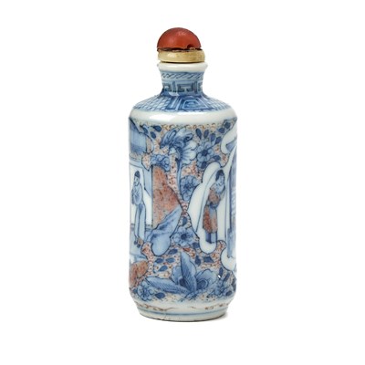 Lot 6 - A Chinese Blue and Copper Red Porcelain Snuff Bottle