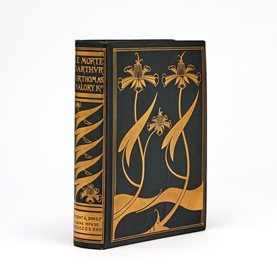 Lot 379 - The third and final edition of the Beardsley Morte D'Arthur issued by Dent