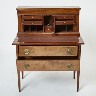 Lot 167 - Federal Inlaid Mahogany Tambour Desk