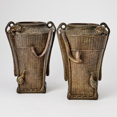 Lot 335 - A Pair of Japanese Cast Bronze Vases