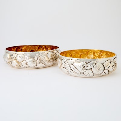 Lot 185 - Pair of Italian Silver Graduated Centerpiece Bowls