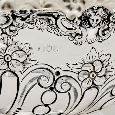 Lot 115 - Victorian Sterling Silver Footed Rose Bowl