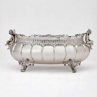 Lot 707 - Italian Sterling Silver and Partial Gilt Centerpiece Bowl