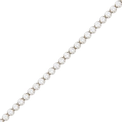 Lot 43 - White Gold and Diamond Bracelet