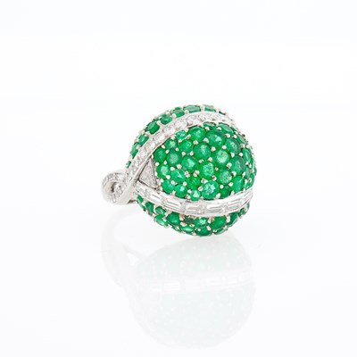 Lot 1099 - Platinum, Emerald and Diamond Dome Ring