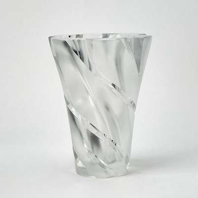 Lot 299 - Lalique Molded Glass "Narcisse" Vase