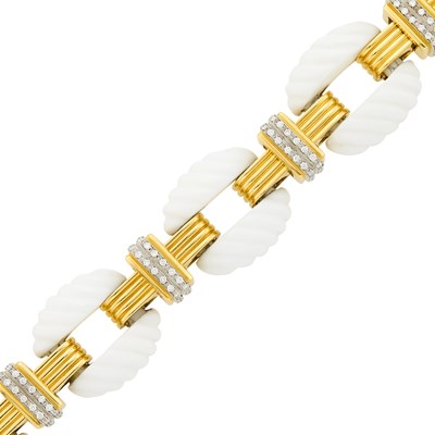 Lot 154 - Two-Color Gold, Fluted White Ceramic and Diamond Link Bracelet