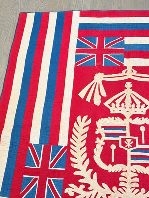 Lot 6 - Pieced and Appliqued Cotton Hawai'ian Pre-Statehood Flag Quilt