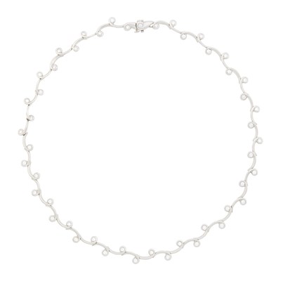 Lot 104 - Diana Vincent Platinum and Diamond Necklace