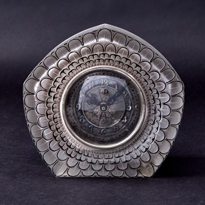 Lot 277 - R. Lalique for ATO Molded and Enameled Glass"Dahlia" Mantel Clock