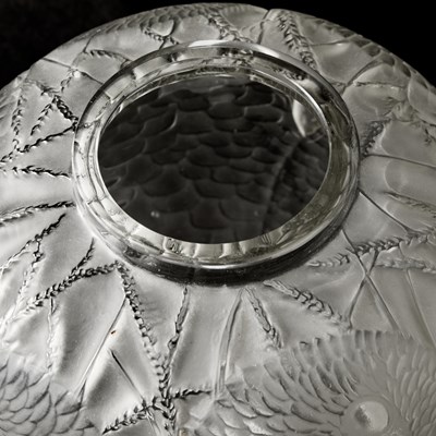 Lot 281 - R. Lalique Molded Glass "Alicante" Vase