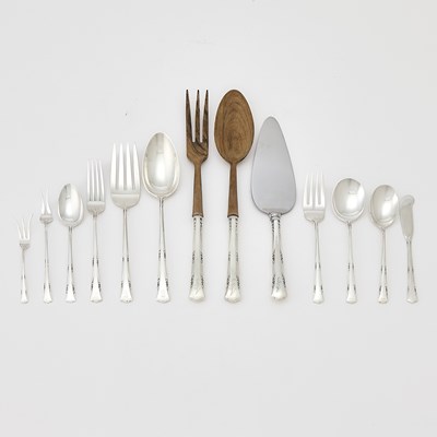 Lot 271 - Gorham Sterling Silver "Greenbrier" Pattern Flatware Service