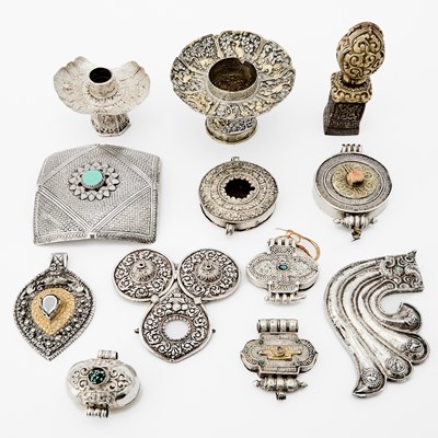 Lot 305 - A Group of Tibetan Mixed Metal Ritual Articles