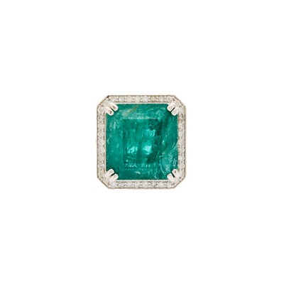 Lot 1152 - White Gold, Emerald and Diamond Ring