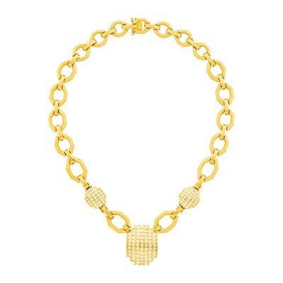 Lot 149 - Gold and Diamond Necklace