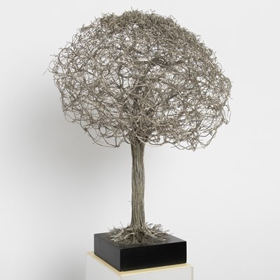 Lot 271 - Metal Wire Tree Sculpture