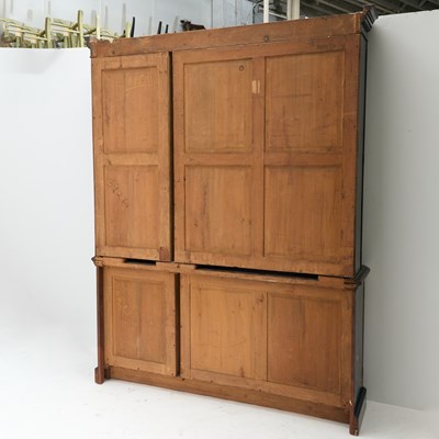 Lot 187 - English Black Lacquer Chinoiserie Decorated Cabinet