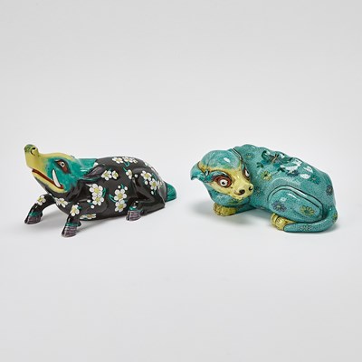 Lot 121 - Two Porcelaine de Paris Hand-Painted Porcelain Animals in the Chinese Taste