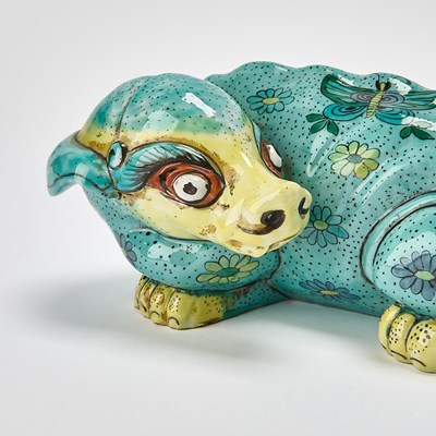 Lot 121 - Two Porcelaine de Paris Hand-Painted Porcelain Animals in the Chinese Taste