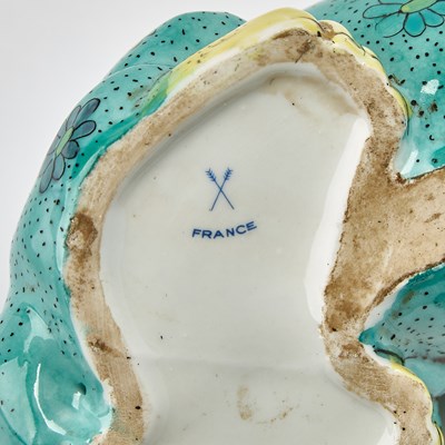 Lot 121 - Two Porcelaine de Paris Hand-Painted Porcelain Animals in the Chinese Taste