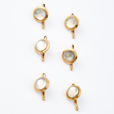 Lot 82 - Six Gold and Stone Studs, 14K 10 dwt. all