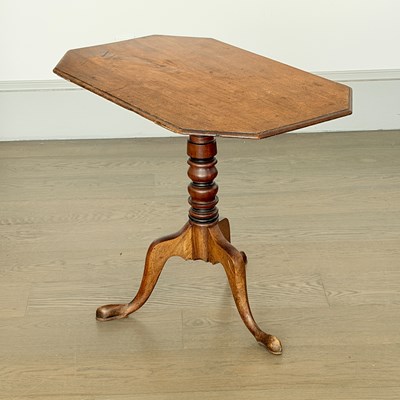 Lot 242 - Federal Octagonal Tilt-top Candlestand