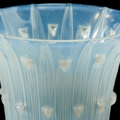Lot 242 - R Lalique Molded Glass Vase: Bellis
