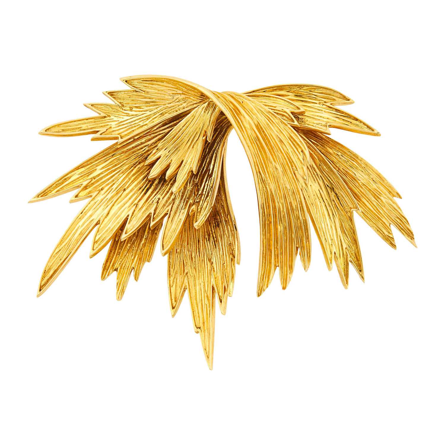 Lot 130 - Péry et Fils for Cartier Gold Clip-Brooch
