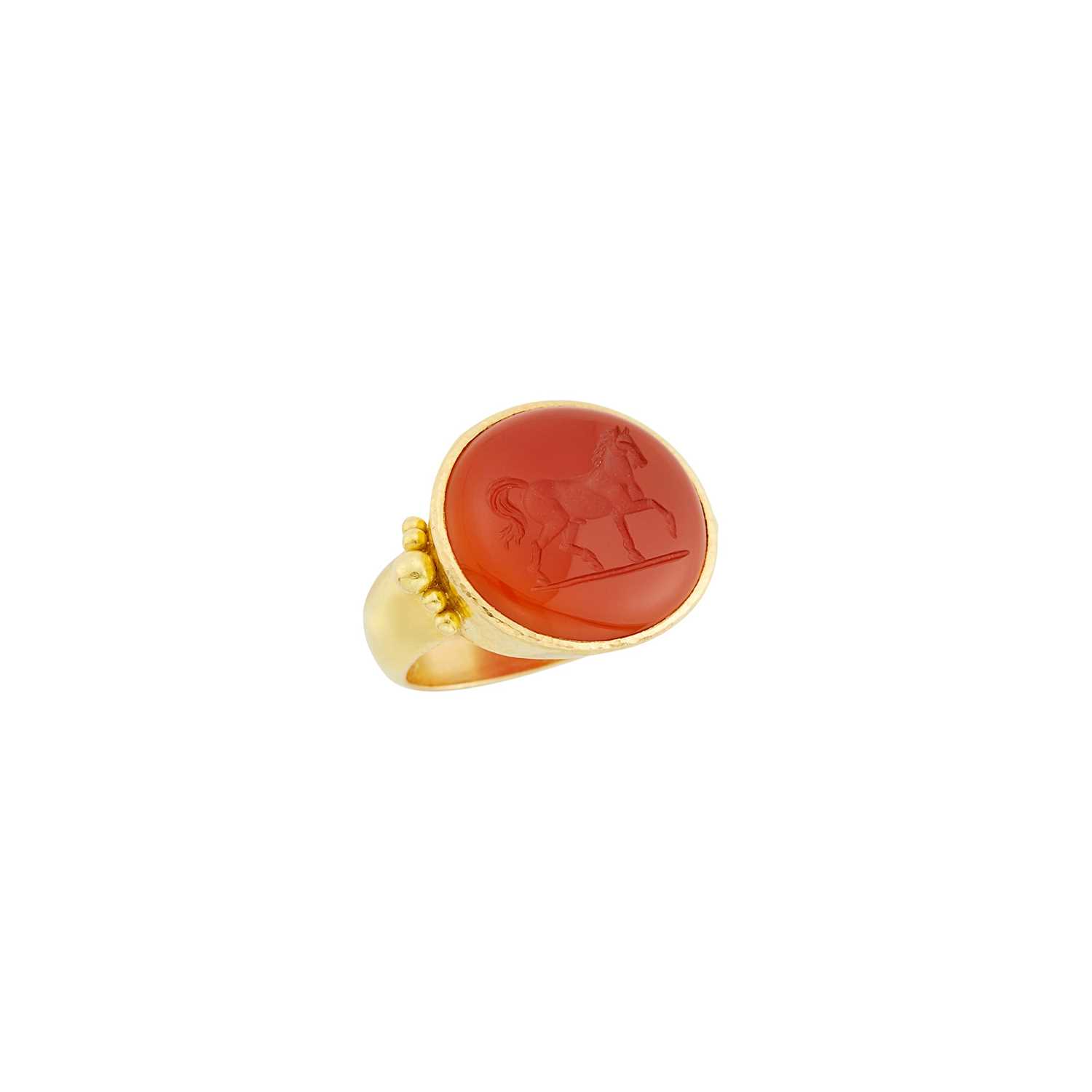 Lot 148 - Elizabeth Locke Hammered Gold and Carnelian Intaglio Ring