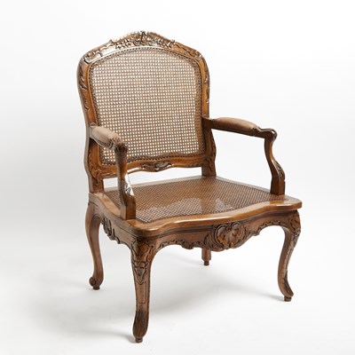 Lot 162 - Louis XV Style Walnut Fauteuil