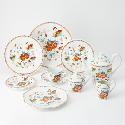 Lot 321 - Raynaud Ceralene Porcelain 'Hokusai' Partial Service