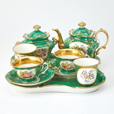 Lot 340 - Paris Porcelain Green Decorated Tea Service