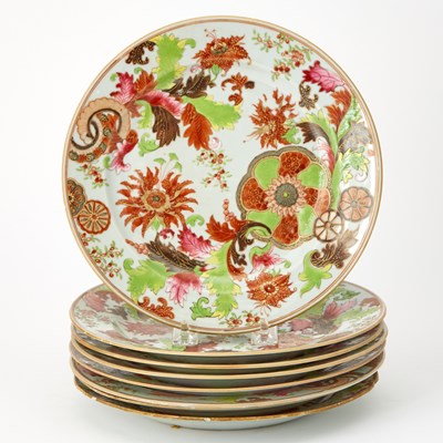 Lot 356 - Set of Six Chinese Export Porcelain Plates
