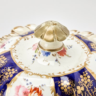 Lot 149 - English Porcelain Blue-Ground Soup Tureen, Cover and Stand