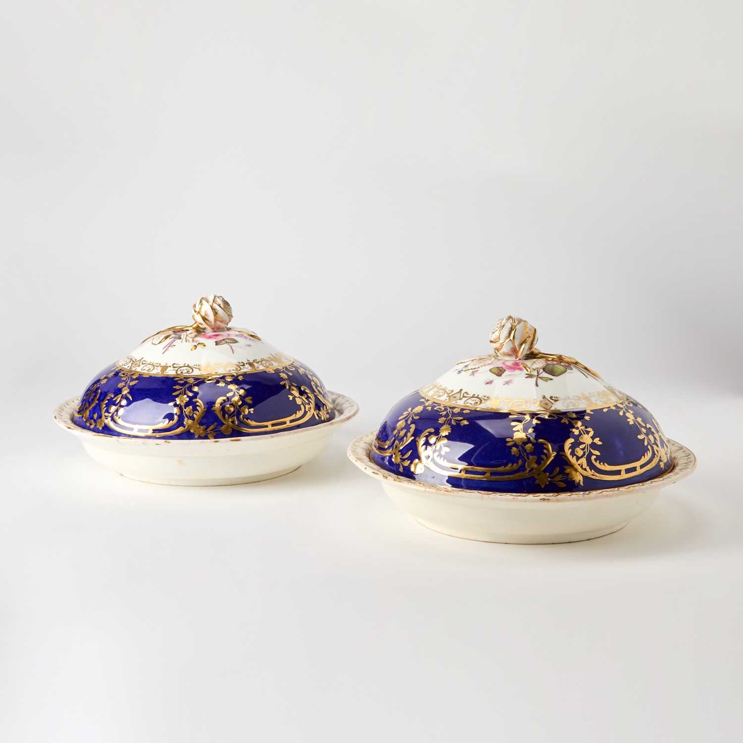 Lot 150 - Pair of English Porcelain Blue-Ground Vegetable Dishes and Covers