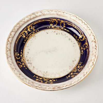 Lot 150 - Pair of English Porcelain Blue-Ground Vegetable Dishes and Covers