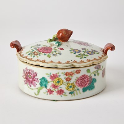 Lot 140 - Two Chinese Famille Rose Porcelain Table Articles
