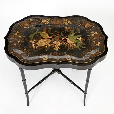 Lot 118 - Painted and Parcel Gilt Tole Tray