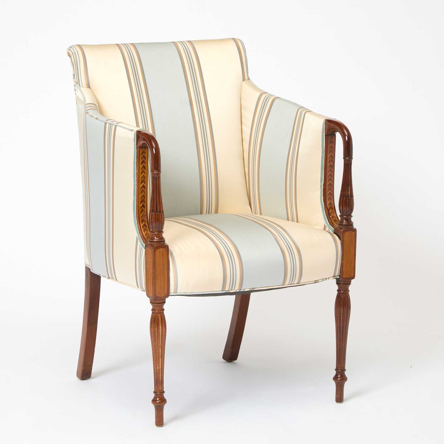 Lot 137 - Federal Style Inlaid Mahogany Armchair