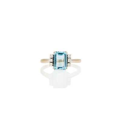 Lot 1115 - White Gold, Aquamarine and Diamond Ring